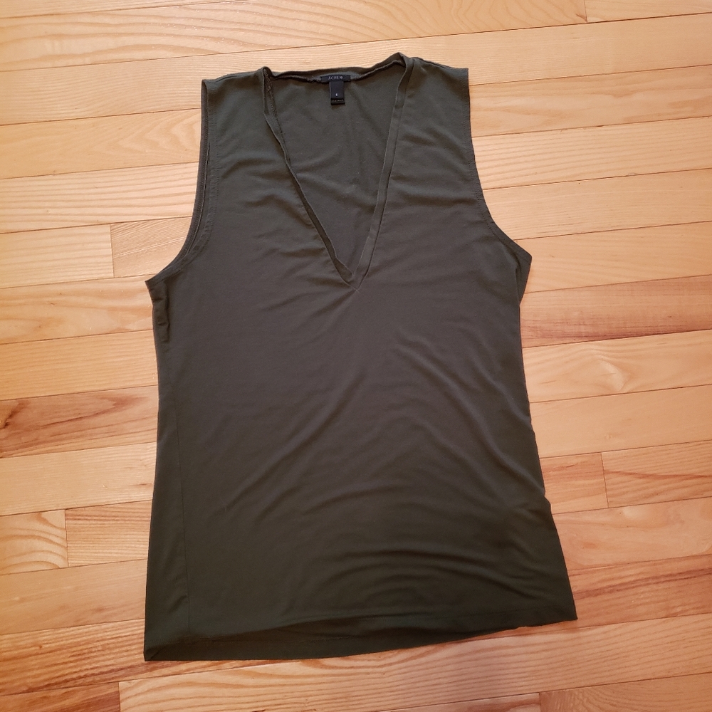 J. Crew V Neck Sleeveless Tee